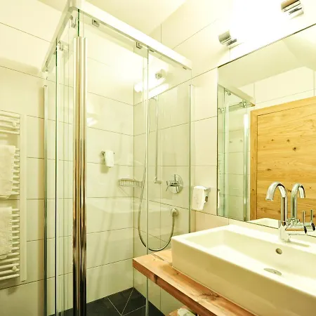 Hotell Ferienglueck